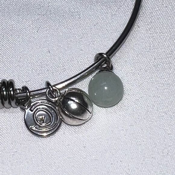 Charming Charlie “Life’s a Beach Enjoy the Waves” Charm Bracelet - Picture 3 of 6